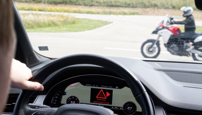 Ducati i Audi pracuj nad systemem, ktry ograniczy liczb wypadkw motocyklowych