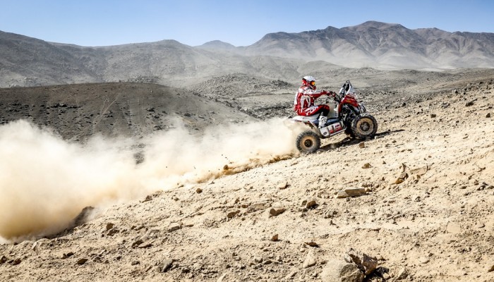 Atacama Rally: Rafa Sonik na etapowym podium 