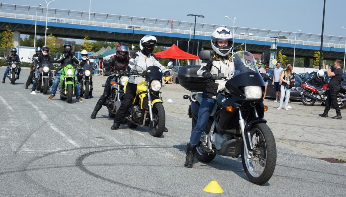 Slalomy, przegaz�wki i dobra zabawa. Wroc�awskie �wi�to Motocyklist�w za nami!