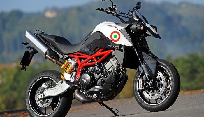 Kolejna znana w�oska marka motocykli trafia w r�ce Chi�czyk�w