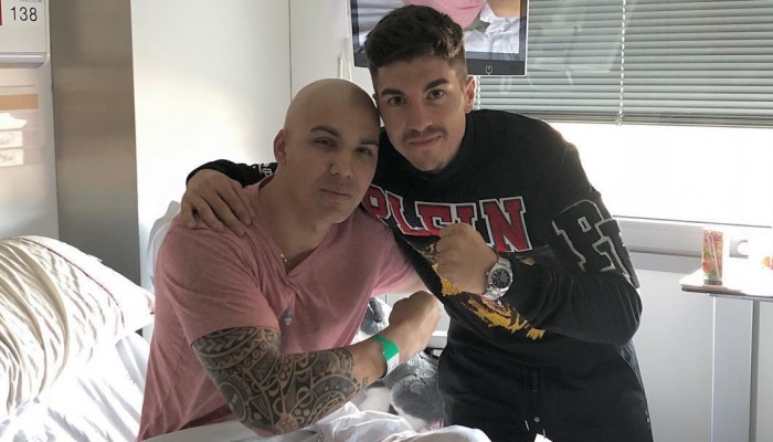 Wielki gest Vinalesa - ufundowa� protezy choremu rodakowi