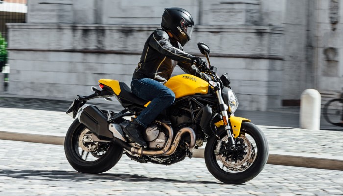 Ducati Monster 821 - model 2019