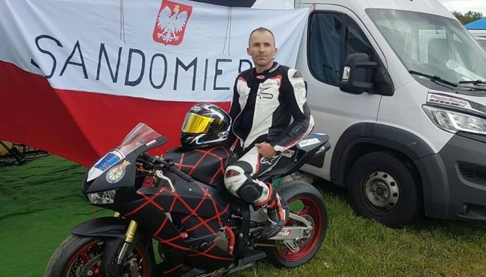 Polak we�mie udzia� w Manx Grand Prix na wyspie Man!