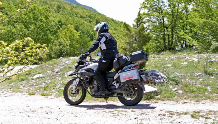 Gdzie na weekend motocyklem 125? 5 szybkich tras dla ma�ych maszyn