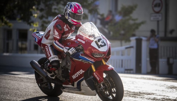 Niestety - tegoroczne Tourist Trophy na wyspie Man odwo�ane