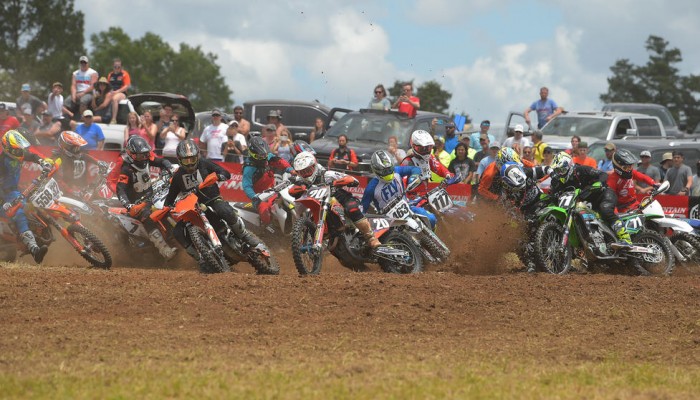 Grand National Cross Country wznowio rozgrywki [VIDEO]