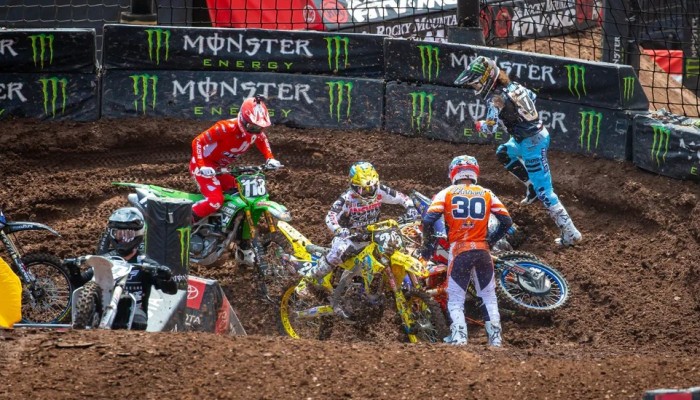 AMA Supercross: wyniki fina�owej rundy w Salt Lake City [VIDEO]