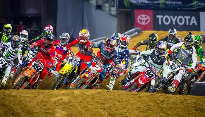 Rusza AMA Supercross. Listy startowe, kontuzjowani, tor na Houston One [VIDEO]