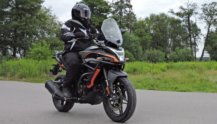 Voge 300DS - idealny motocykl dla pocz�tkuj�cych turyst�w
