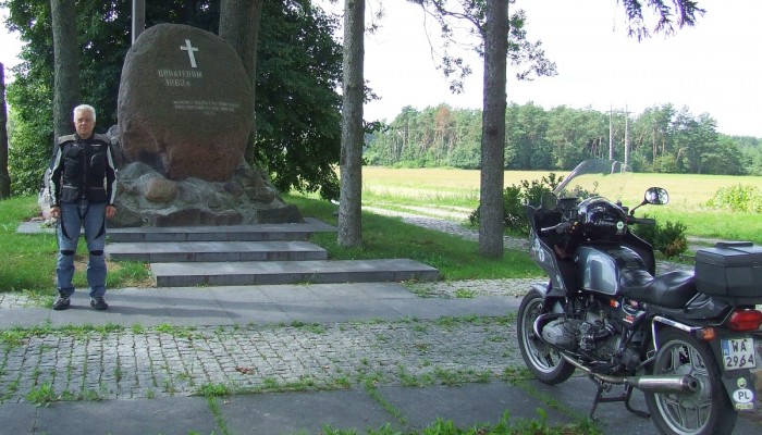 Cud nad Wis��. Trasa motocyklowa po miejscach, w kt�rych rozegra�y wydarzenia Bitwy Warszawskiej 1920 roku (TPM #10)