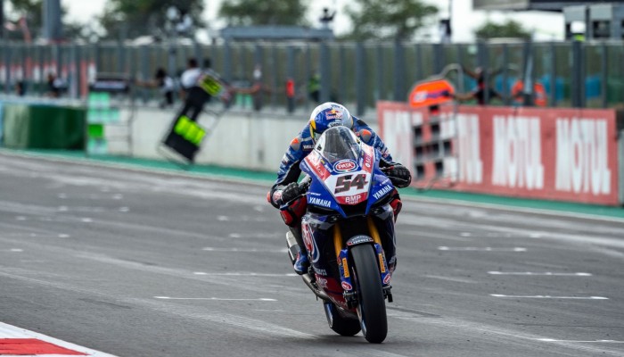 WSBK 2021: Toprak Razgatlioglu i Jonathan Rea zmierz��si� na torze Circuit de Barcelona-Catalunya. Kto skorzysta na nieobecno�ci Aegertera?