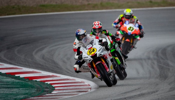 WSBK 2021: Jeden punkt r�nicy i trzy wy�cigi - Mistrzostwa �wiata Superbike wje�d�aj� do Jerez