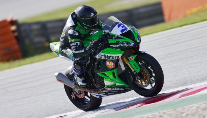 WSBK 2021: Raffaele De Rosa wygra� pierwszy wy�cig Supersport na Mandalika Street Circuit