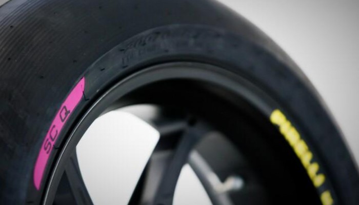 WSBK 2022: Pirelli og�asza testy nowej, mi�kkiej opony Diablo SCQ 