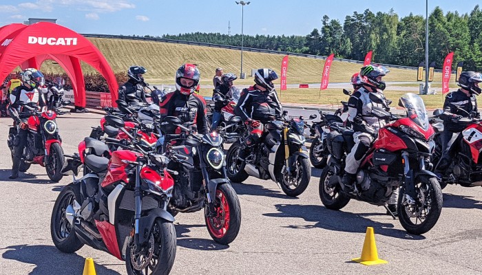 Ducati Riding Experience Level 2. Tak wygląda profesjonalne szkolenie torowe Ducati
