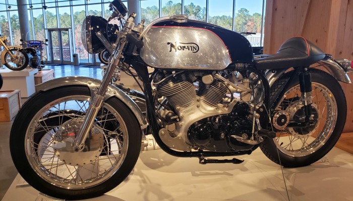 Motocykl Nor-Vin, poczenie Nortona i Vincenta. Motocykl niemal idealny