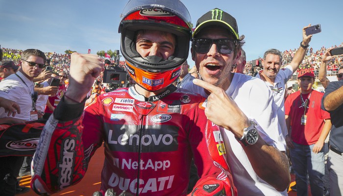 Czy Pecco Bagnaia to nowy Valentino Rossi? Wiele wskazuje, �e tak!