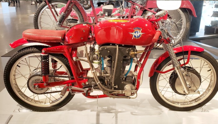 MV Agusta 125 dohc 1950-1960. Wycigaa 185 km/h przy pojemnoci 125 cm³