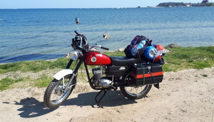 Podróż na motocyklu 125 to nie zwykła turystyka motocyklowa. Co musisz wiedzieć?