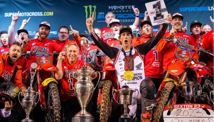 AMA Supercross: wyniki finaowej rundy. Sexton zdobywa pierwszy od 20 lat tytu dla Hondy [VIDEO]