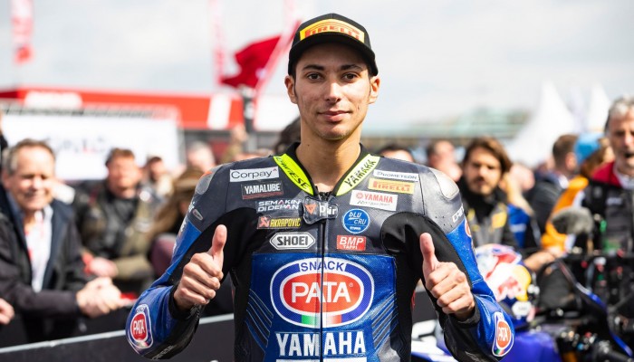 Toprak Razgatlioglu rozstaje si� z Yamah�. B�dzie je�dzi� do ko�ca sezonu 2023