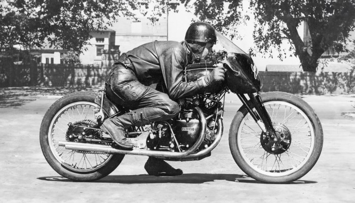 Vincent Black Shadow. Najszybszy motocykl wiata. 240 km/h 4 lata po wojnie!