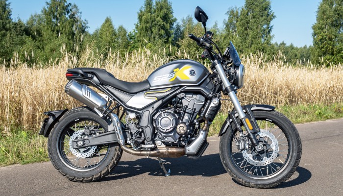 Voge 525 ACX. Czy mona kupi sensownego scramblera za 30 tys. z? Mamy odpowied