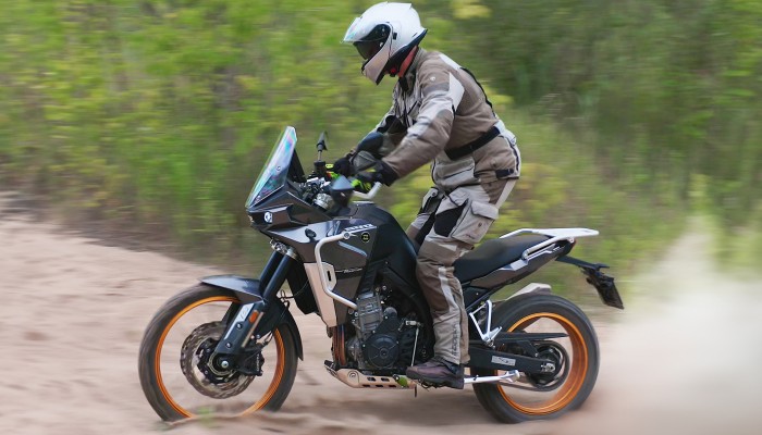 Kove 800X, test wersji Pro za 42 900 z. Taniej, niekoniecznie gorzej!