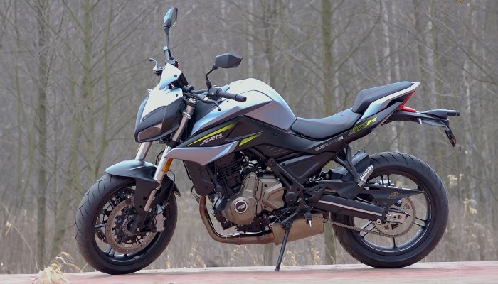 QJMotor SRK 700. Mocny naked za 26 000 z. Test i moja opinia o nim