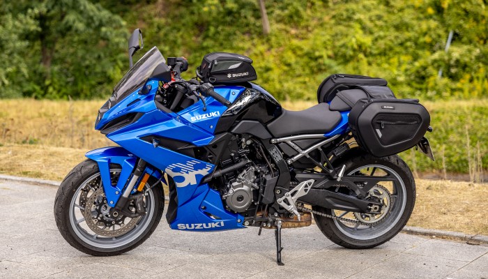 Suzuki GSX-8R test i opinia: Sportowe tradycje Suzuki i praktyczna wygoda na co dzie