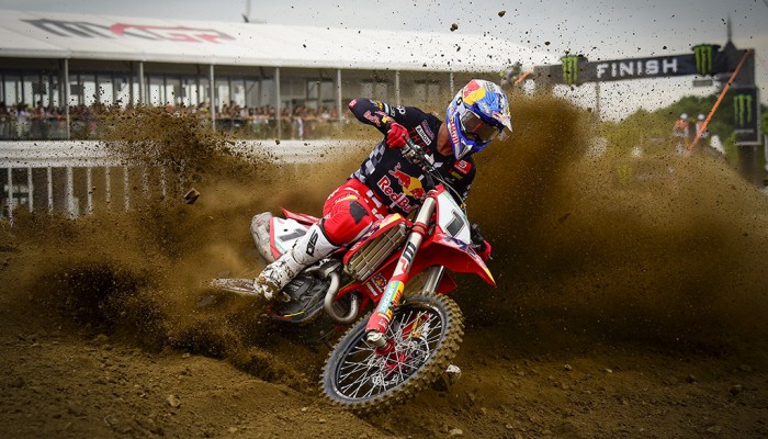 MXGP na finiszu. Prado i Coenen wygrywaj Grand Prix Chin [VIDEO]