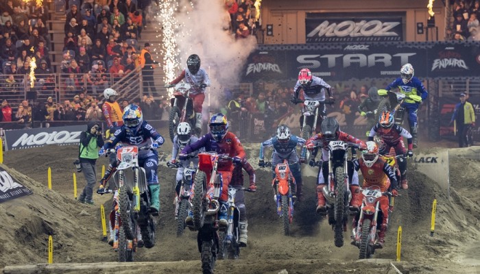 Tadeusz Bausiak na elektrycznym motocyklu wraca do Mistrzostw wiata SuperEnduro