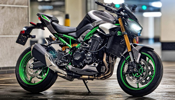 Je�dzi�em nowym Kawasaki Z900 i jestem spokojny o przysz�o�� nakedòw w Polsce