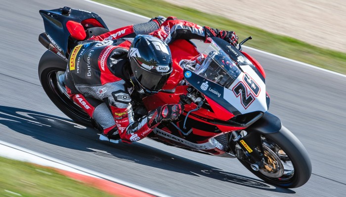 Daniel Blin wystartuje w Mistrzostwach wiata Supersport. Cenna lekcja na Balaton Park
