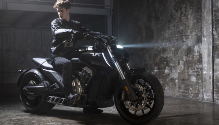 LFC700. Styl i moc nie musz� pochodzi� z W�och