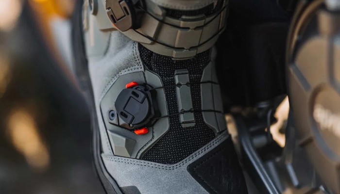Buty motocyklowe SIDI na sezon 2026. Turystyczne, miejskie i sportowe nowo�ci z targ�w EICMA 2025