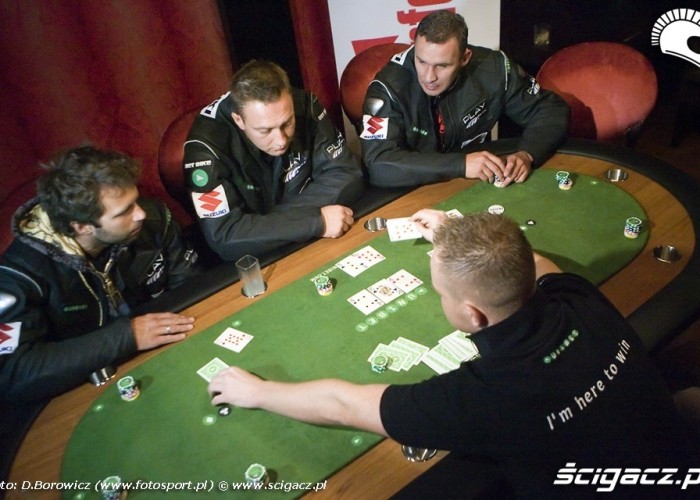 gra w pokera impreza bazaar play tour 2009 a mg 0053