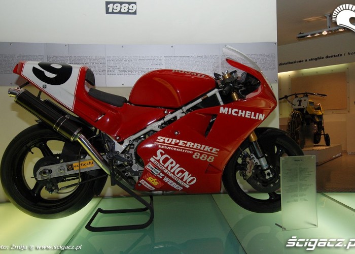 Superbike 888 Ducati
