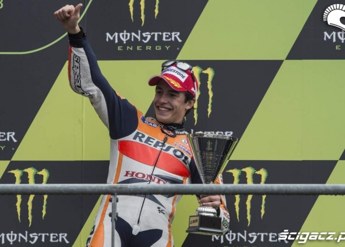 Marquez podium Le Mans Grand Prix