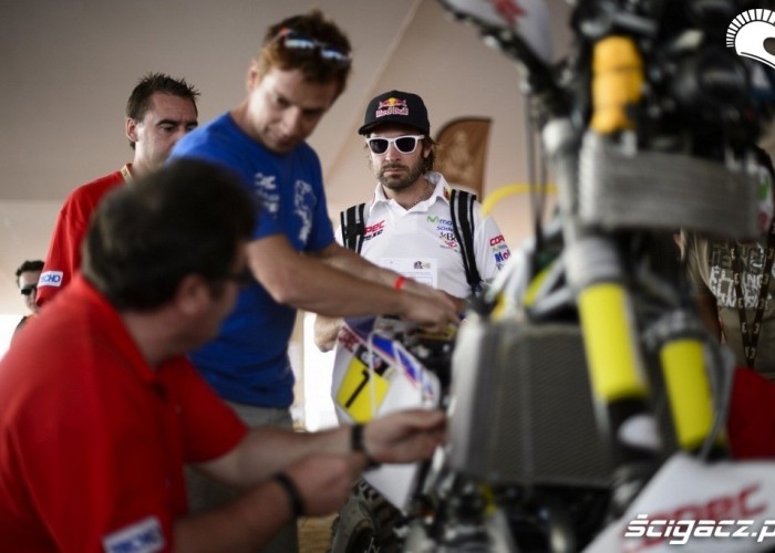 Inspekcja techniczna Dakar Rally 2013