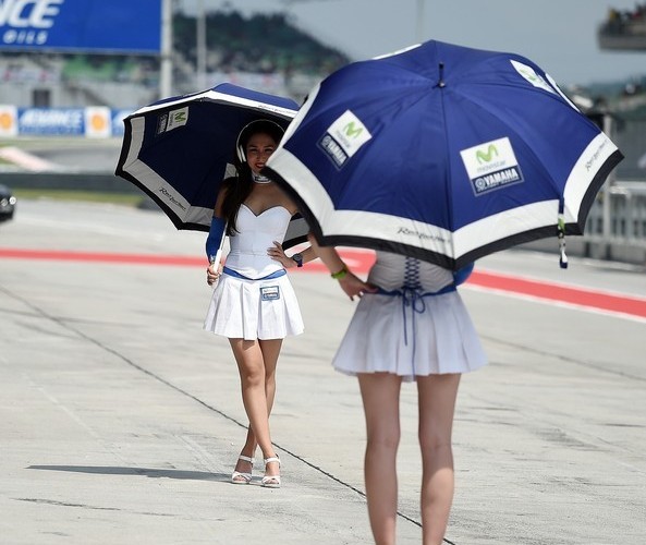 dziewczyny z parasolkami sepang 2014