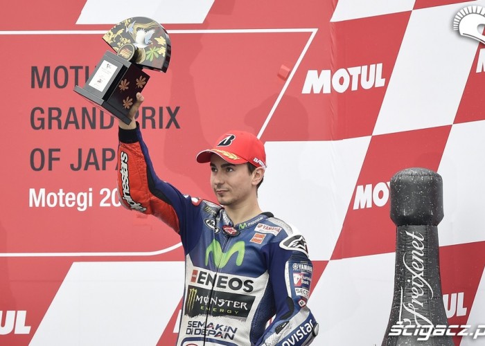 podium lorenzo motogp japonia 2015