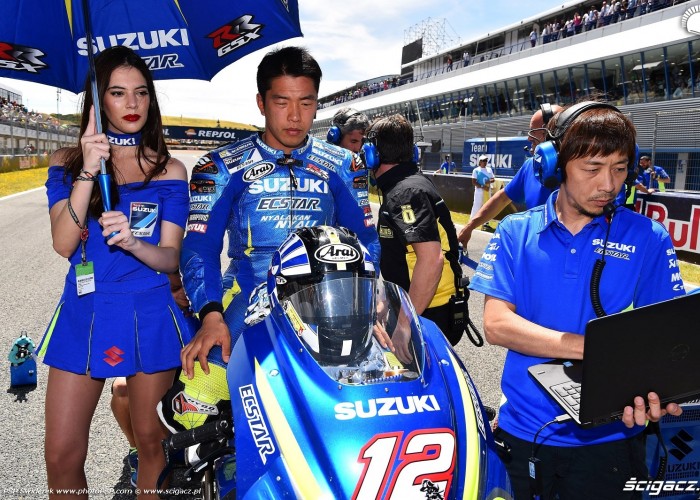 MotoGP Jerez Takuya Tsuda 12 Suzuki wyscig B 1