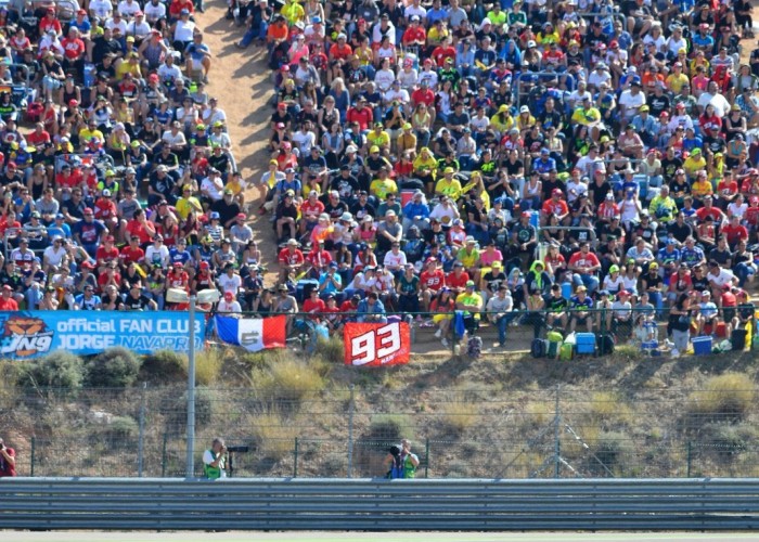 MotoGP Aragon Ecstar Suzuki 29 Andrea Iannone 16