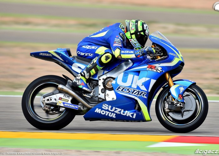 MotoGP Aragon Ecstar Suzuki 29 Andrea Iannone 3