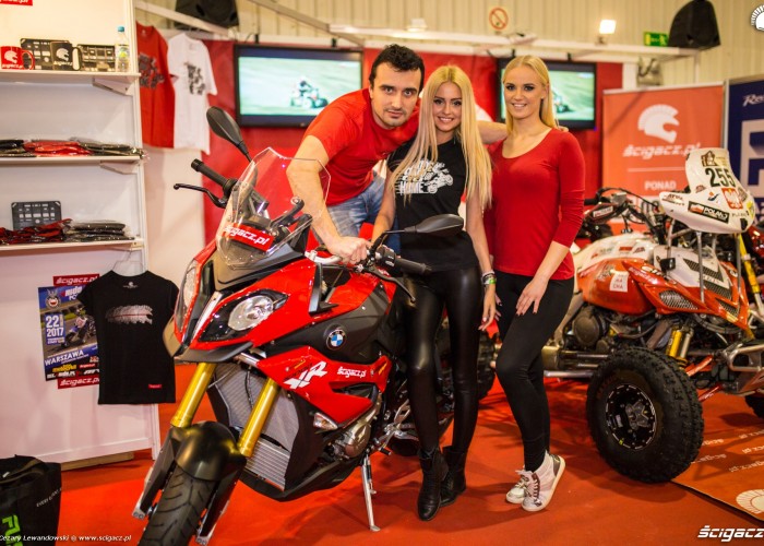 Warszawskie targi motocyklowe 2017 Scigacz pl Barry Hostessy