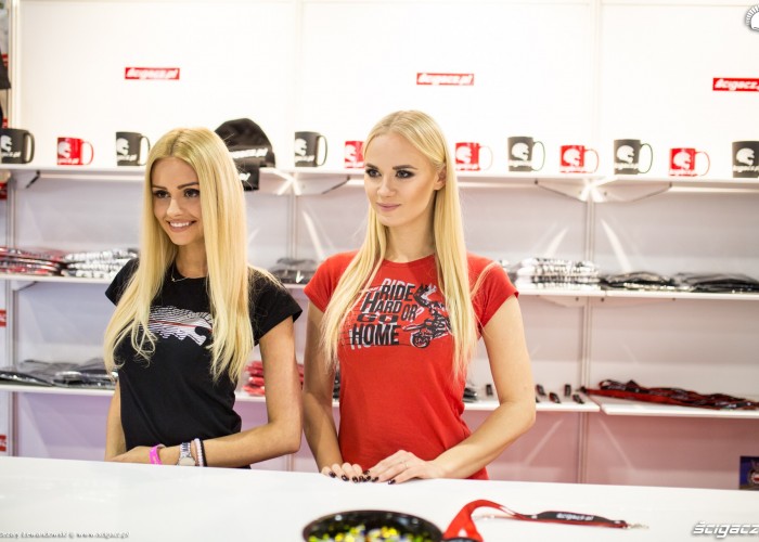 Wystawa Motocykli i Skuterow Moto Expo 2017 blondynki scigacz pl