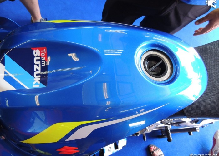 Suzuki MotoGP GSX RR Motul Rins Iannone 17