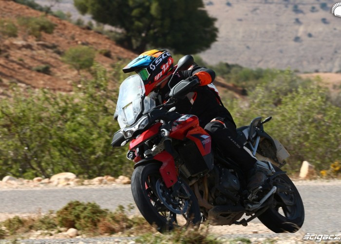 034 triumph adventure motocykl 2020