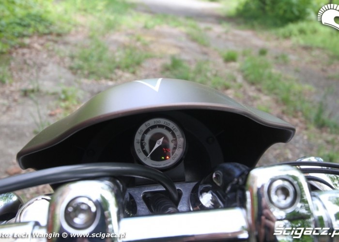 20 Harley Davidson Dyna Super Glide Custom zegary